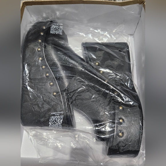 NWB Steve Madden Sadie black leather open toe Size 41 - Picture 9 of 12